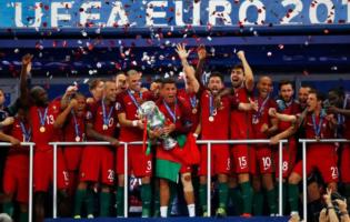 Le Portugal est sacré champion d'Europe 2016